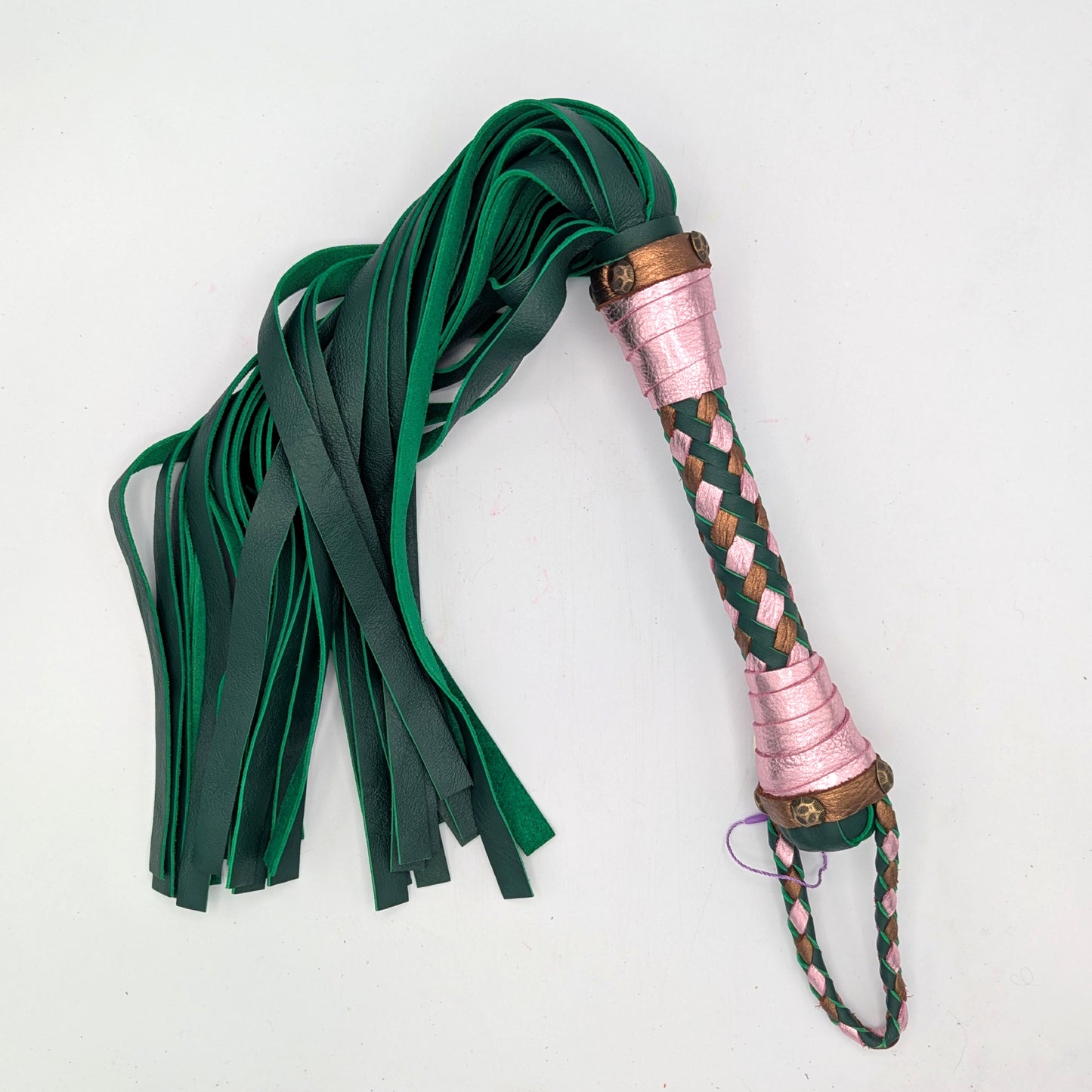 READY TO SHIP! Cowhide – Leather Flogger – Lil' Guy – FCLGPB121925