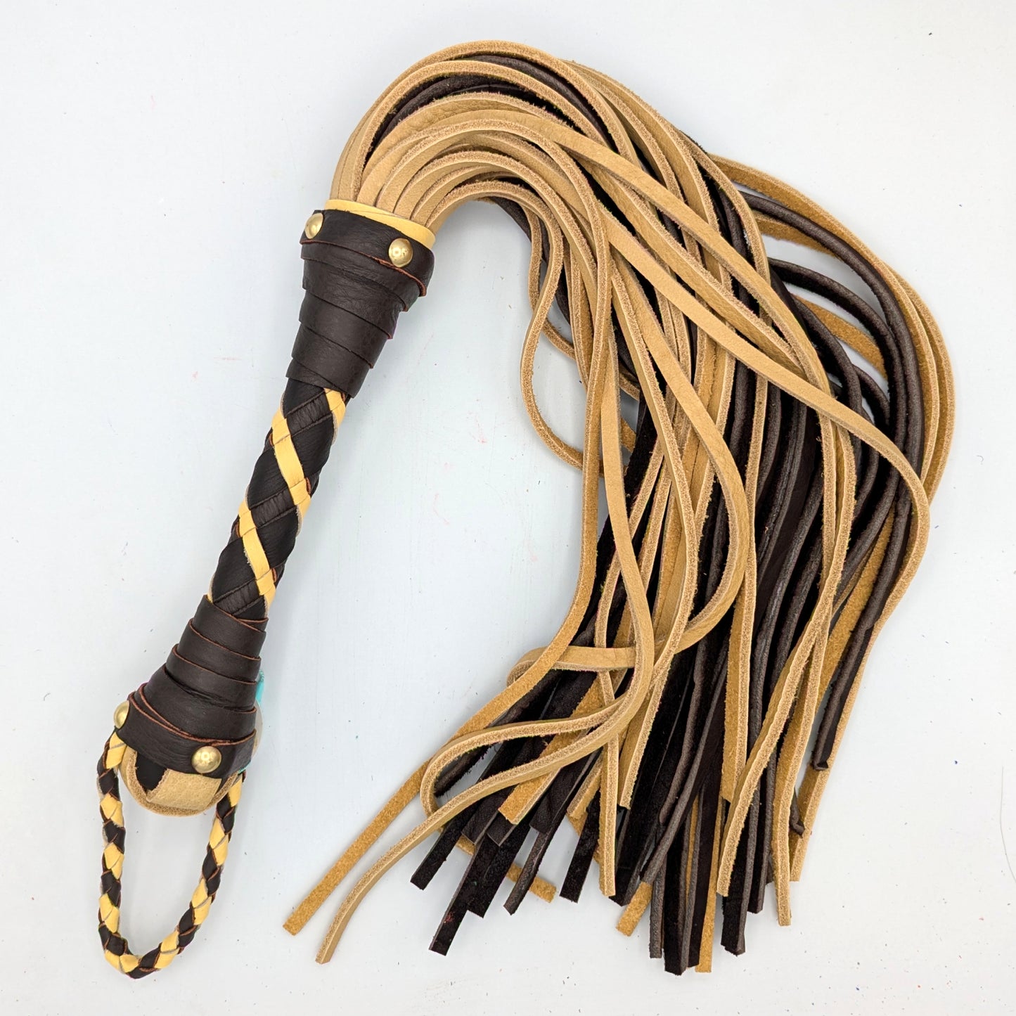 Bison Hide Flogger - Skórzany Flogger - Na zamówienie