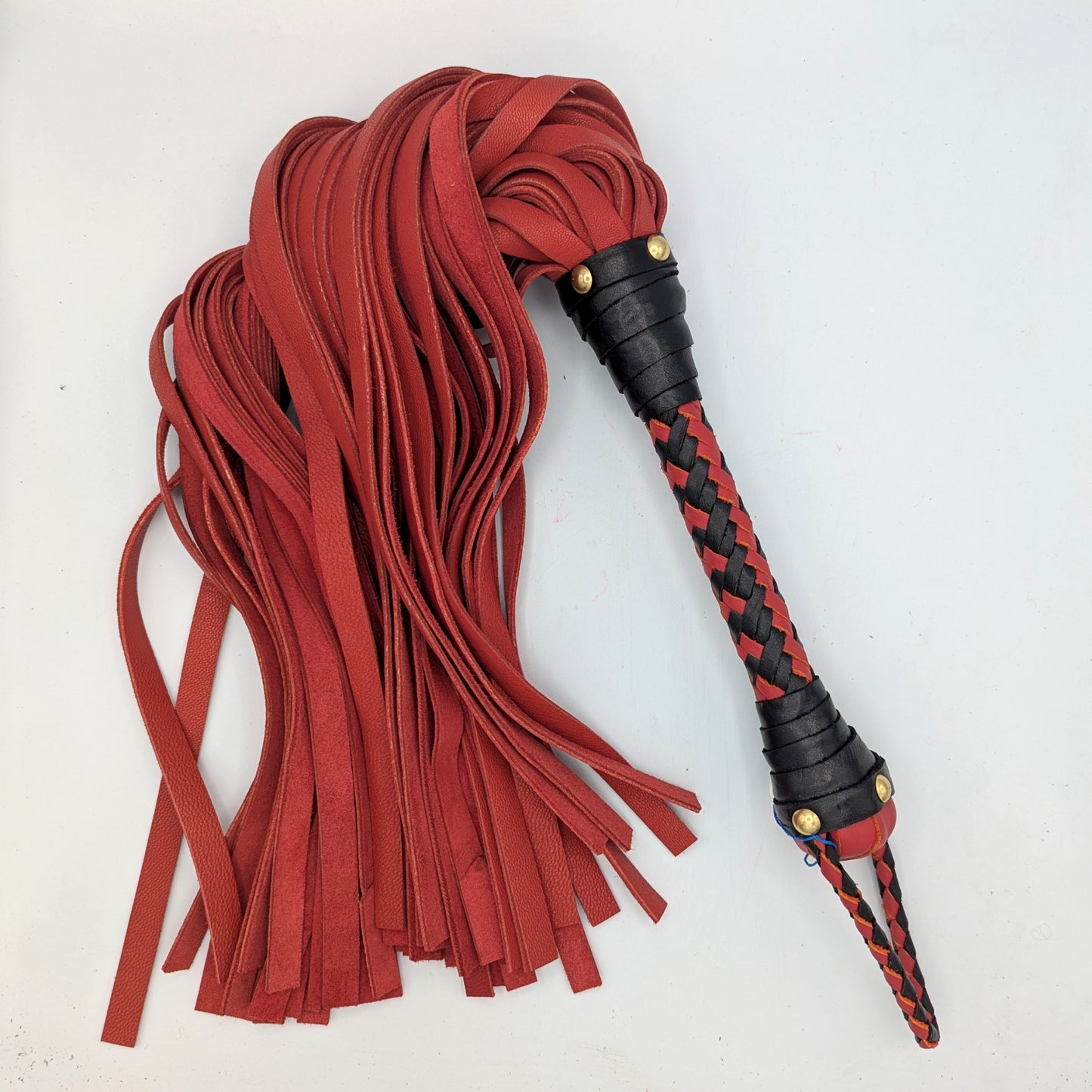 READY TO SHIP! Buckskin – Leather Flogger – Standard – FBKSTRB121925