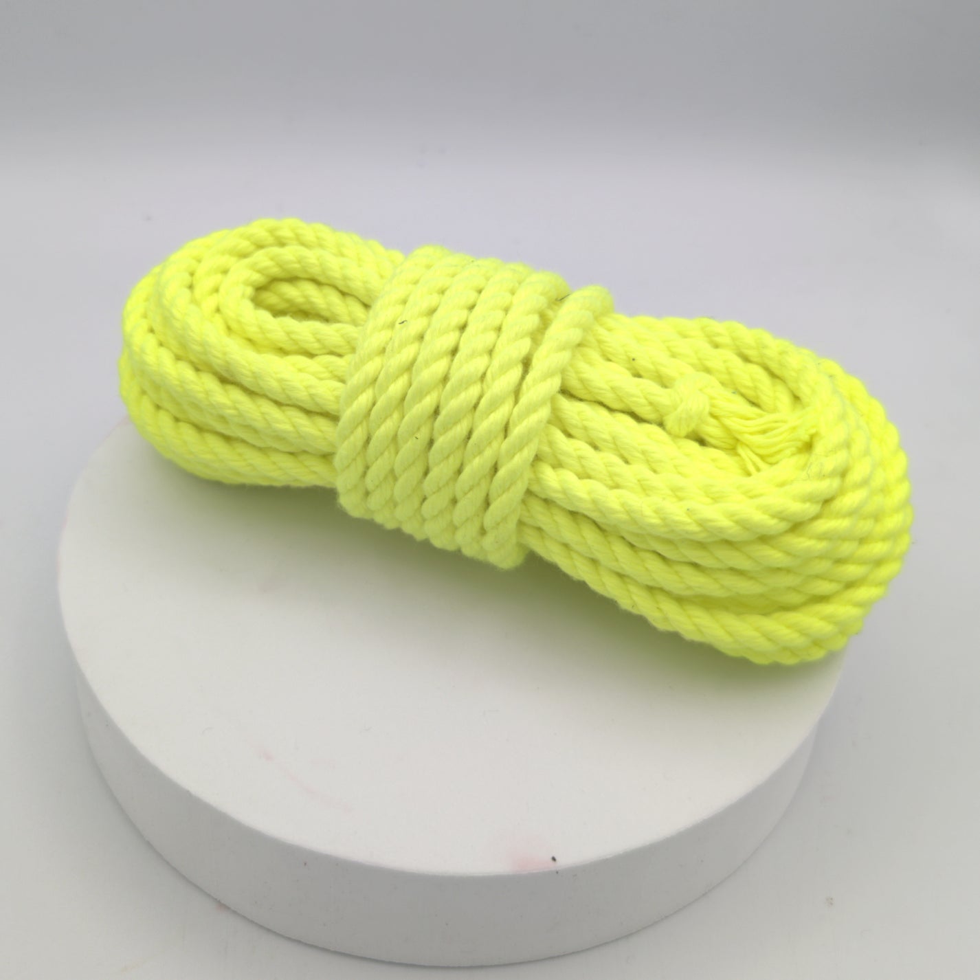 POSH Rope - 3 Strand Spun Polyester Bondage Rope - Synthetic Hemp - 6mm ...