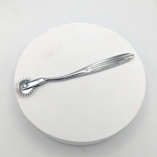 Wartenberg Wheel – Pinwheel Roller – Polish silver or Rainbow!